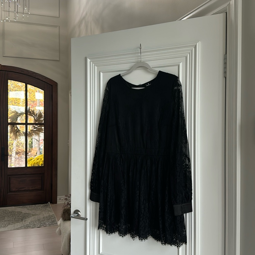 Lulus black lace dress NWOT xl